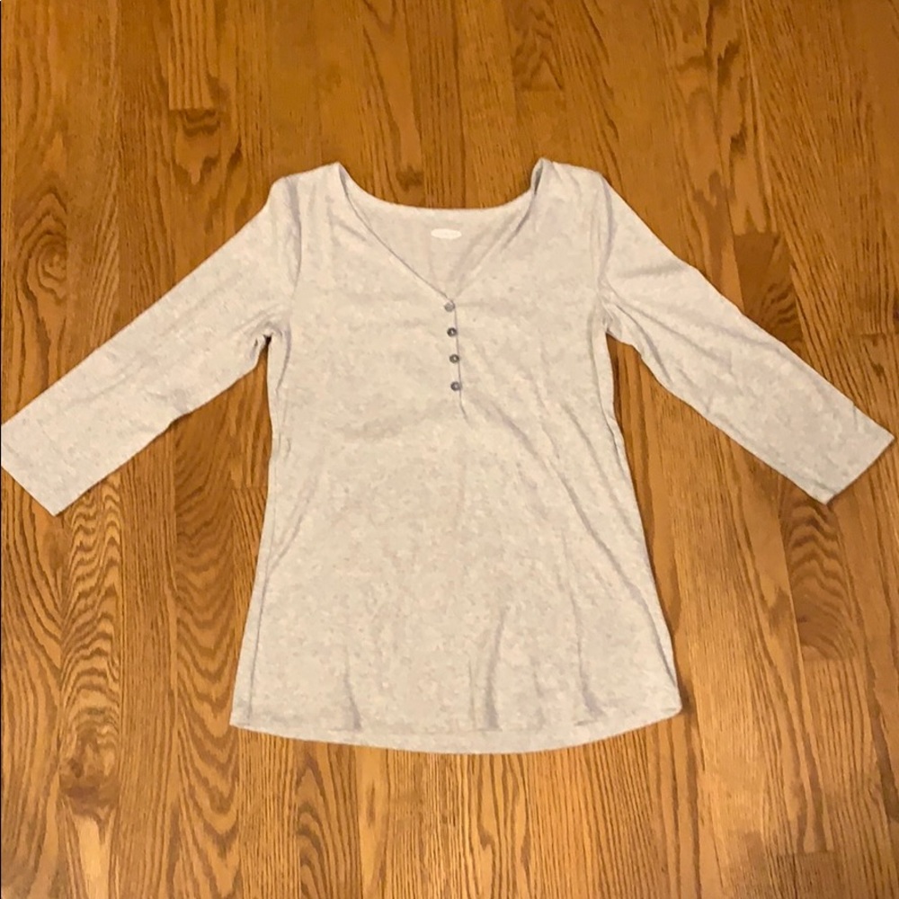 Old Navy 3/4 length tee
